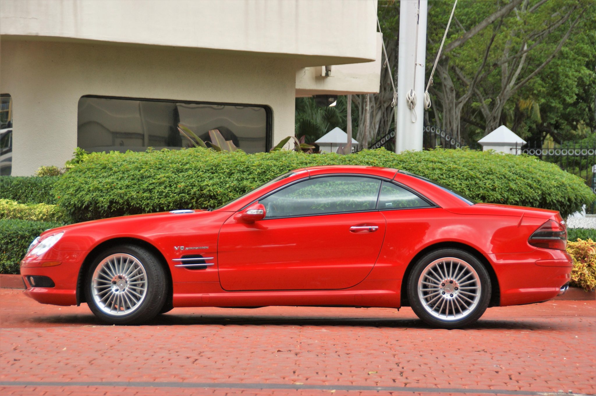 2003 Mercedes-Benz R230 SL 
