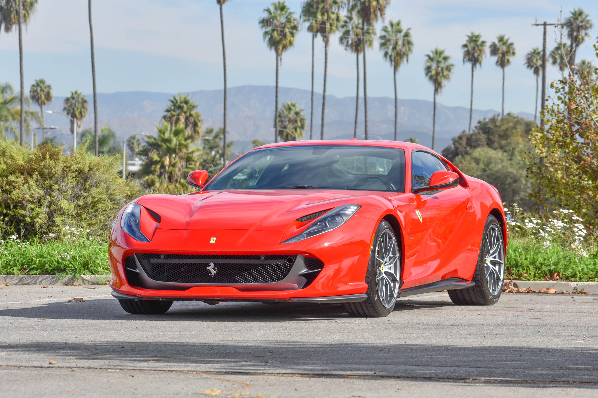 2019 Ferrari 812 Superfast & 812 GTS 