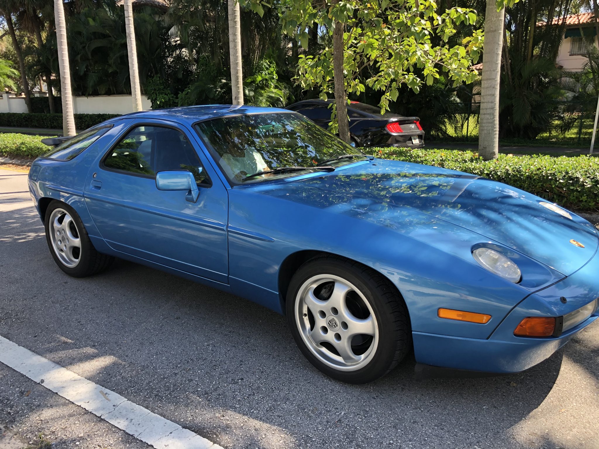 1987 Porsche 928 