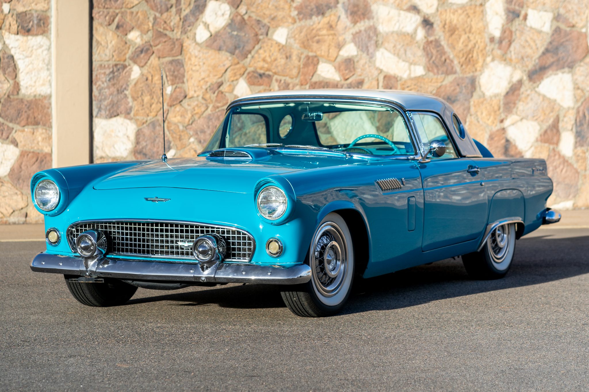 1956 Ford Thunderbird (1955-1957) 