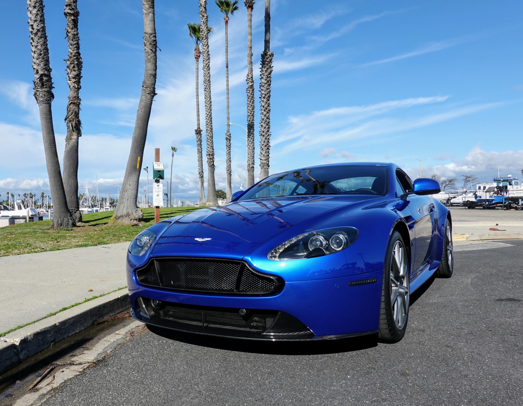 2012 Aston Martin V8 Vantage (2006+) 