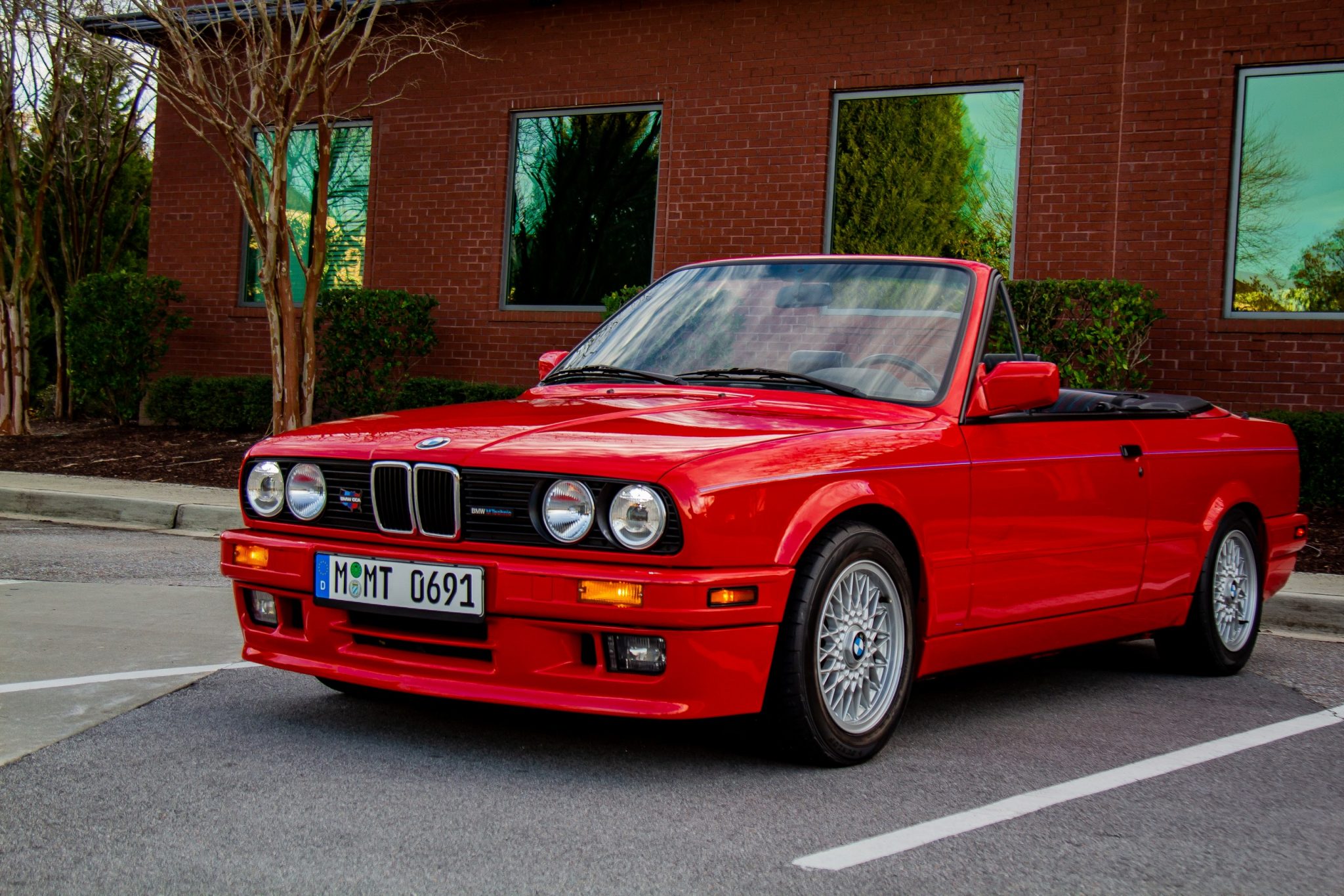 1991 BMW E30 3-Series Convertible 