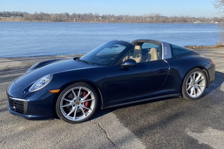 2017 Porsche 991 911 (Non-Turbo/GT2/GT3) 