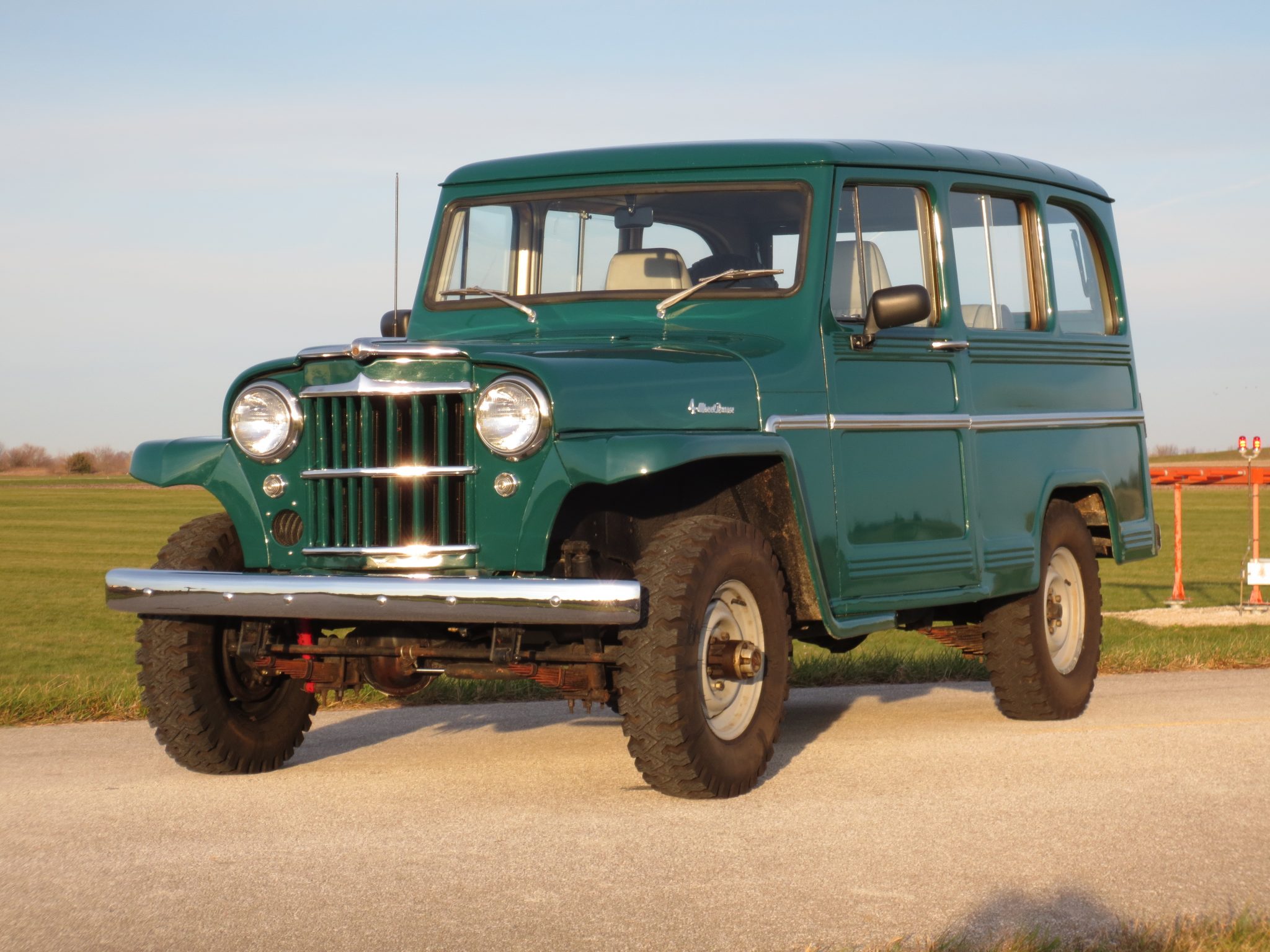 1962 Willys Jeep Wagon 