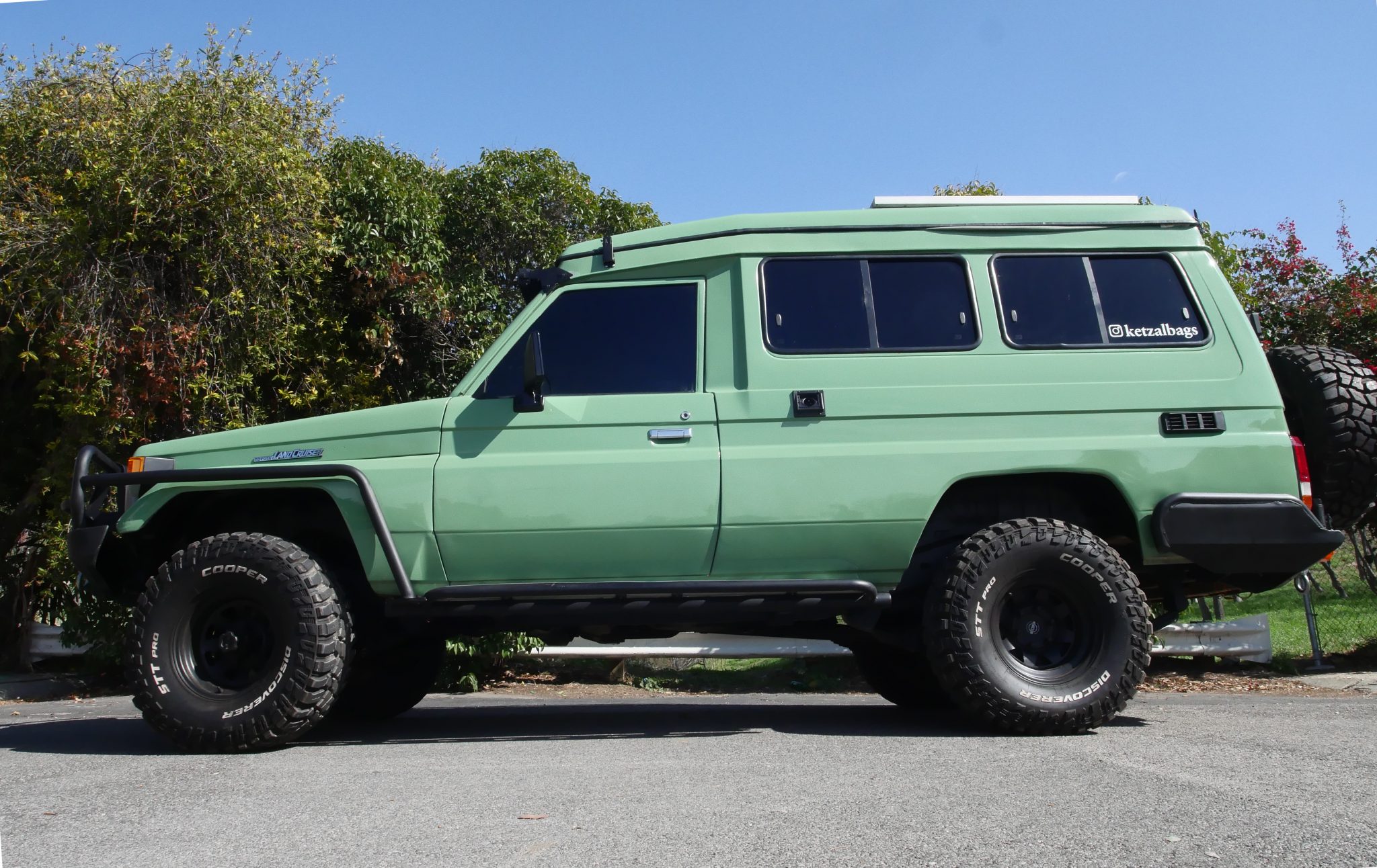 1990 Toyota Land Cruiser 70-Series 