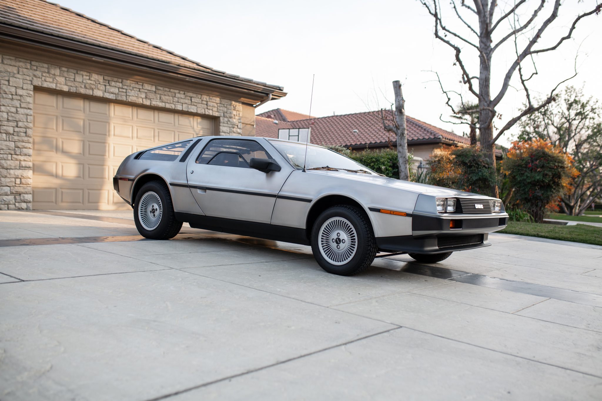 1981 DeLorean DMC-12 