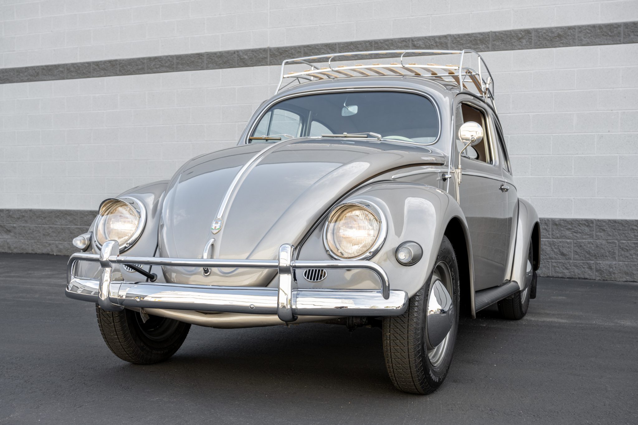 1957 Volkswagen Beetle (Oval Window) 
