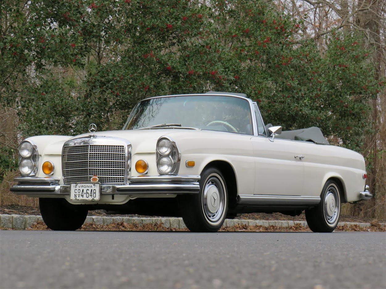 1971 Mercedes-Benz W111 Coupe & Cabriolet 