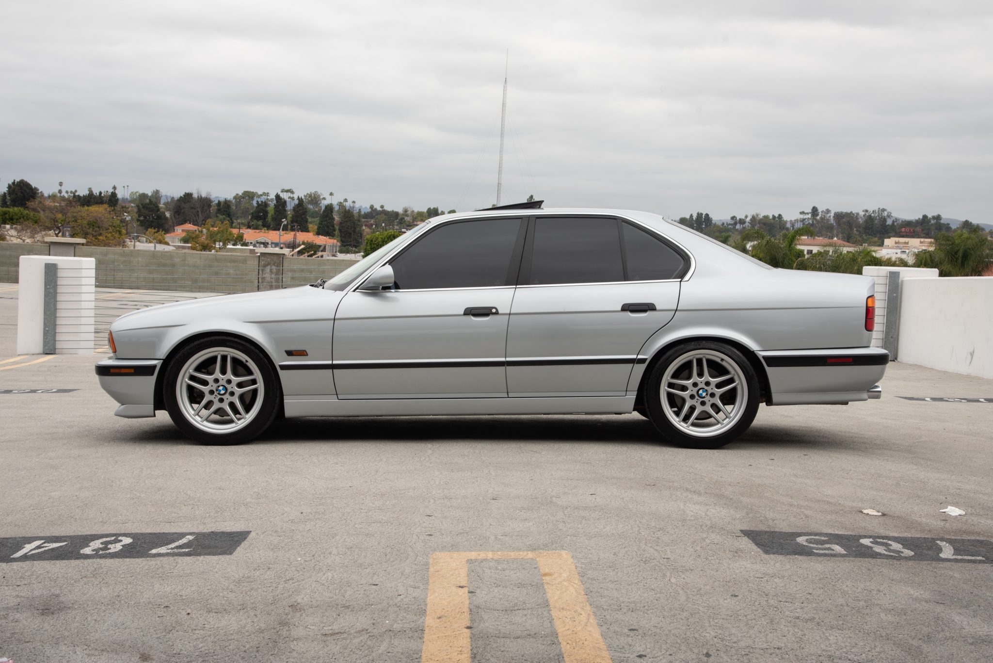 1995 BMW E34 5-Series 