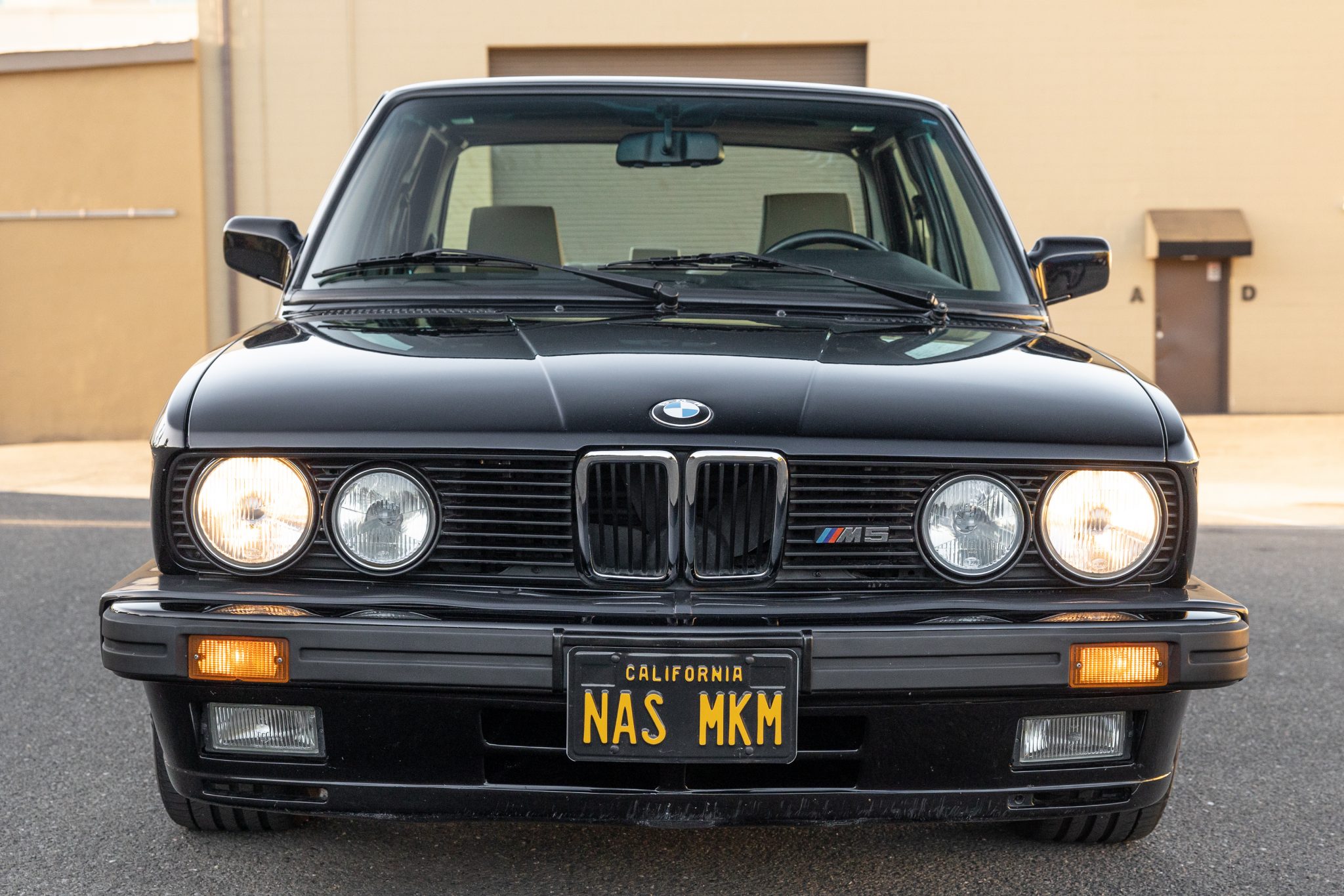 1988 BMW E28 M5 