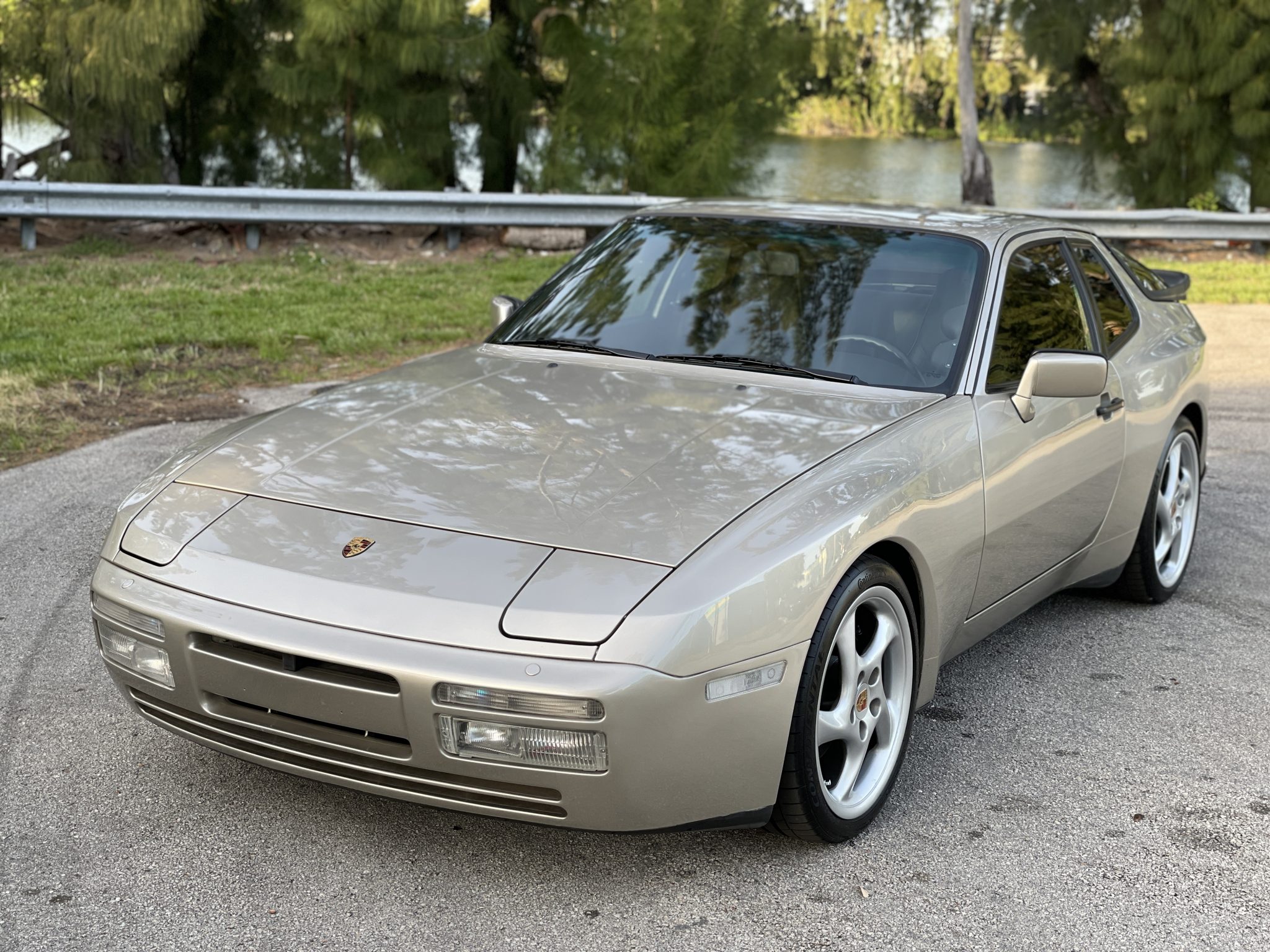 1989 Porsche 944 Turbo 