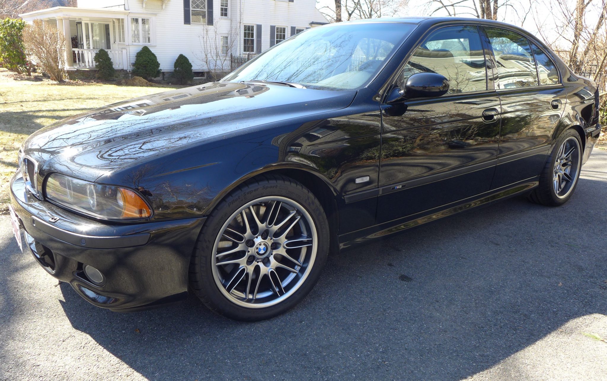 2003 BMW E39 M5 