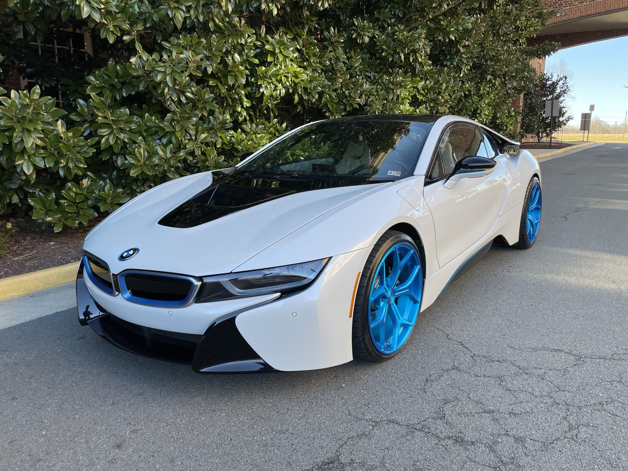 2014 BMW i8 