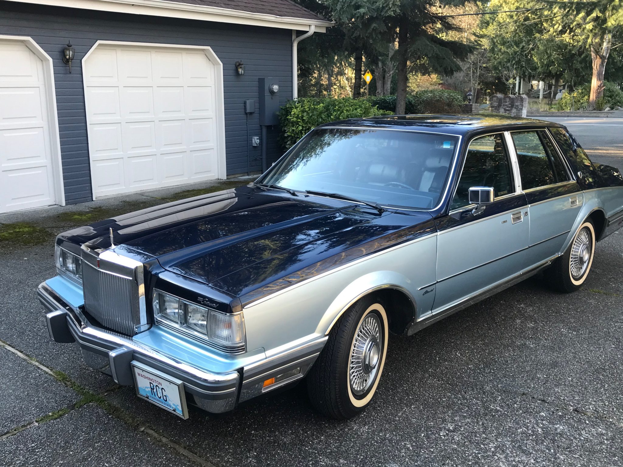 1982 Lincoln Continental (1982-1987) 