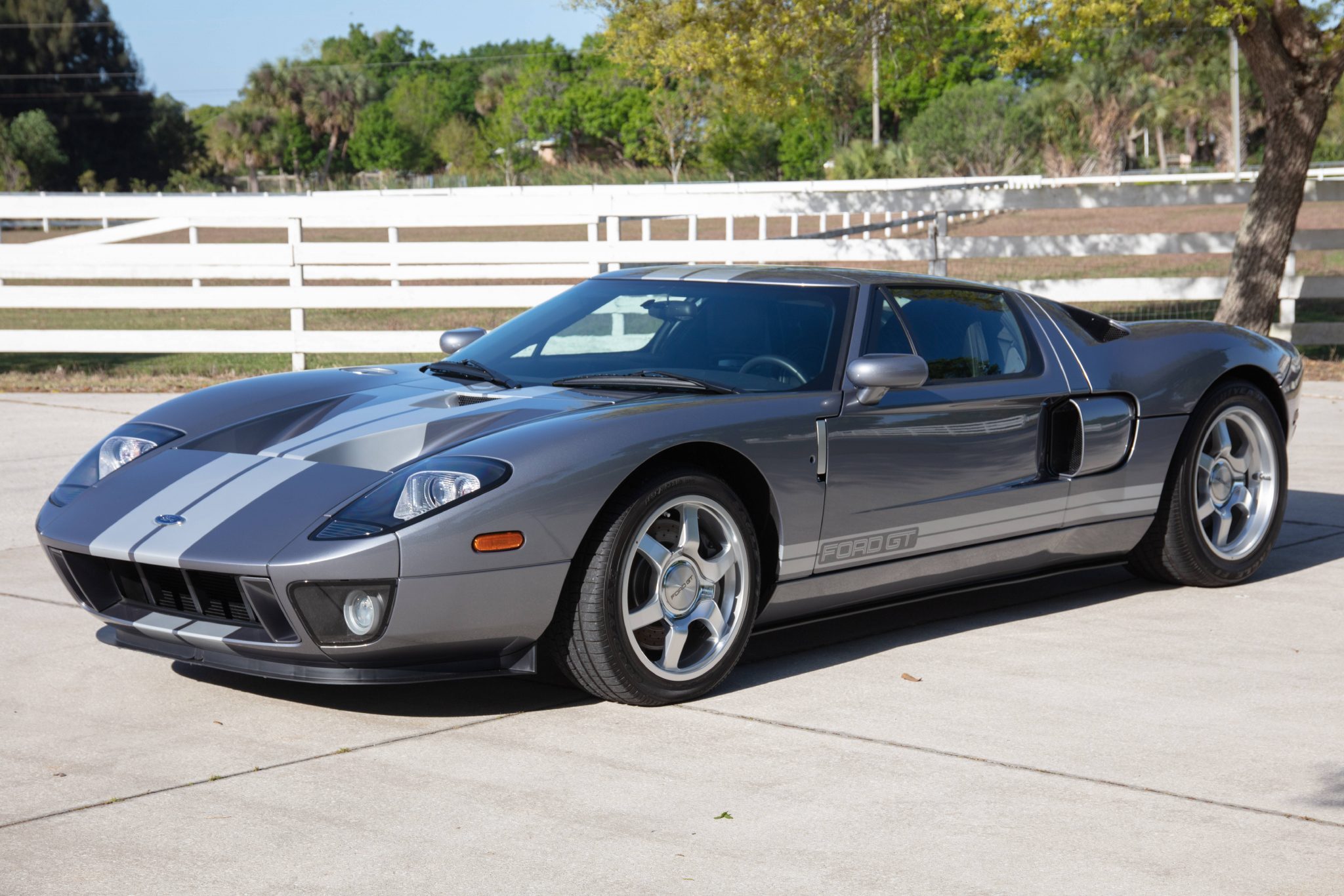 2006 Ford GT 1st Generation 