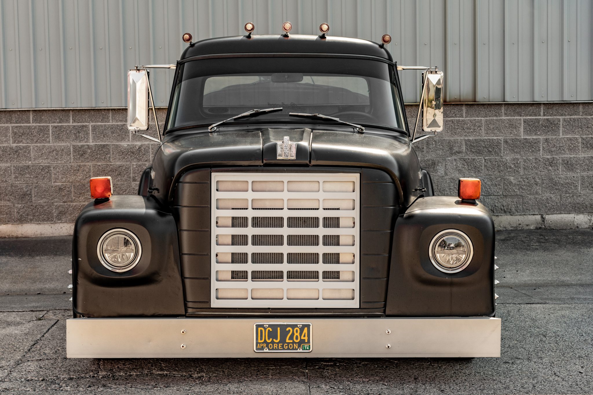 1973 International Harvester Loadstar 