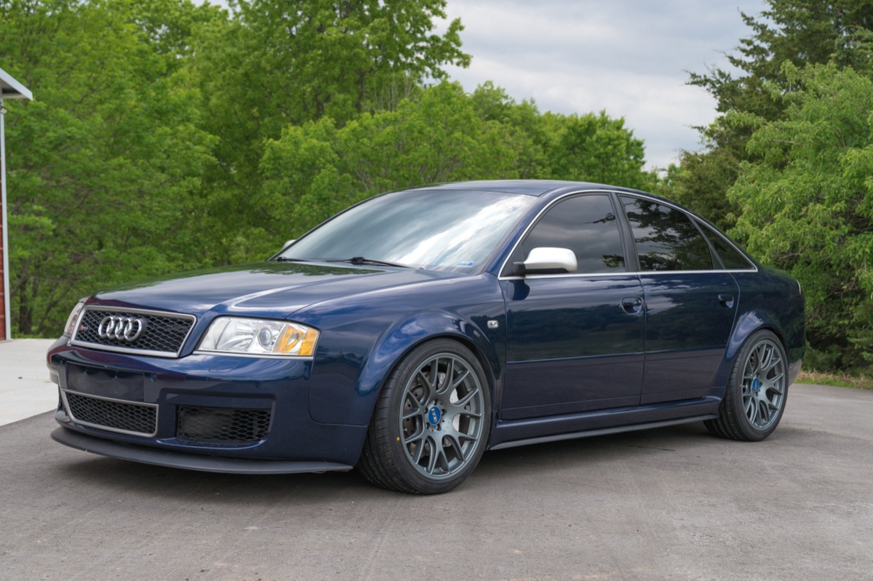 2003 Audi RS6 