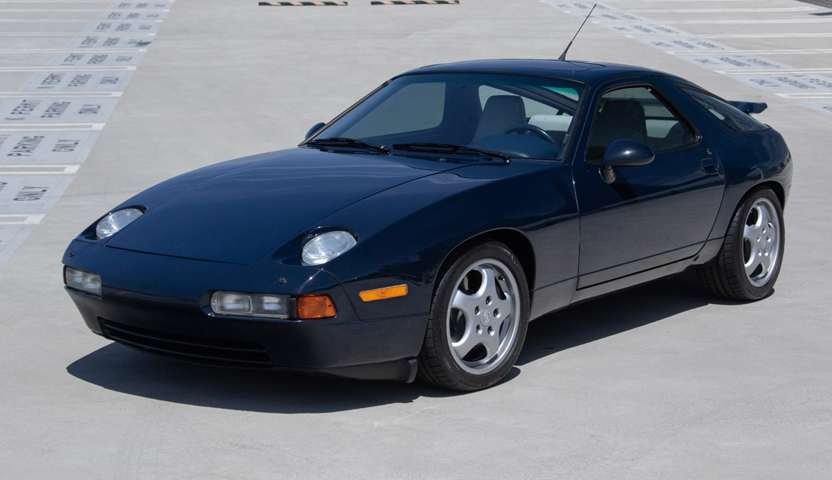 1993 Porsche 928 