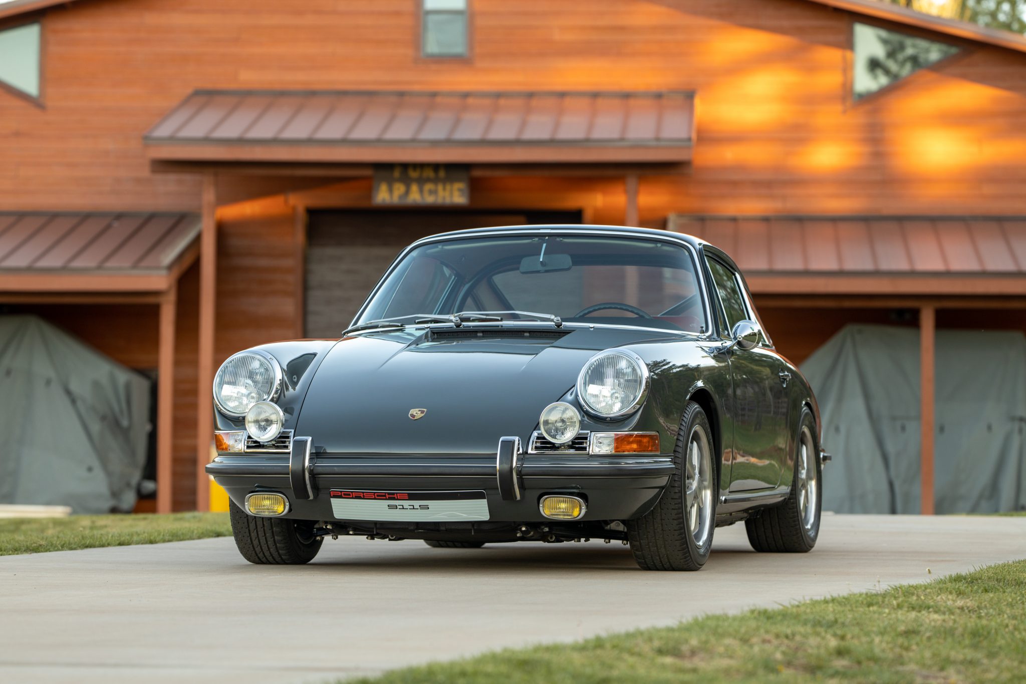 1967 Porsche SWB 911 (1965-1968) 