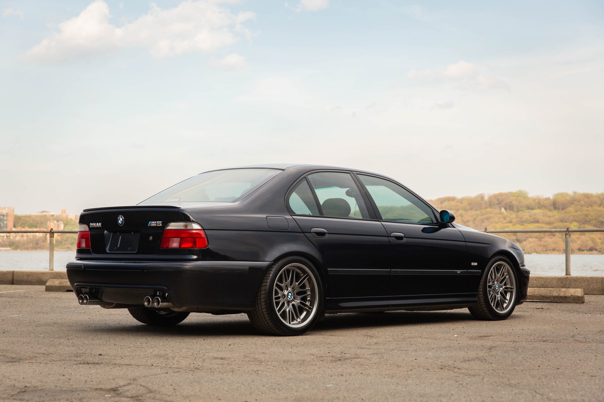 2000 BMW E39 M5 