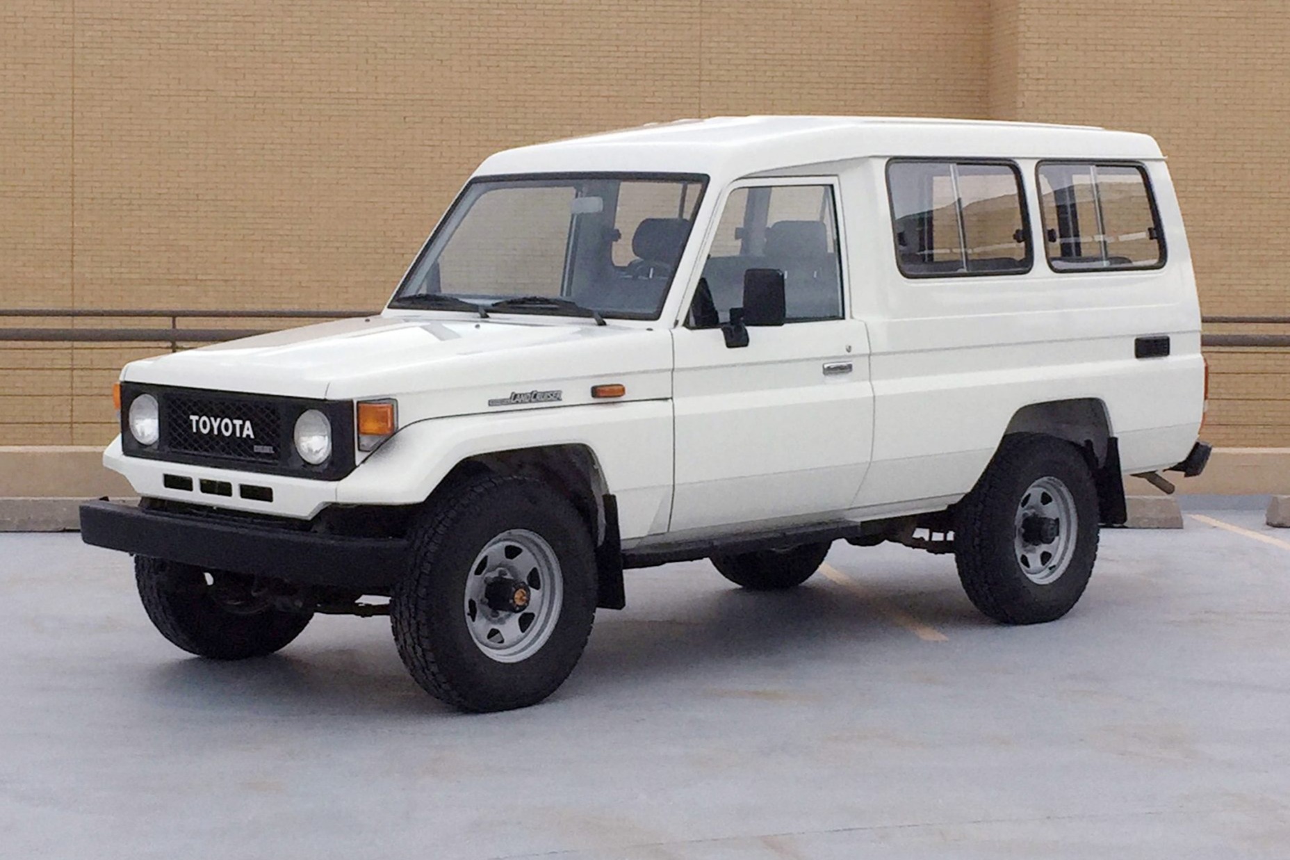 1987 Toyota Land Cruiser 70-Series 