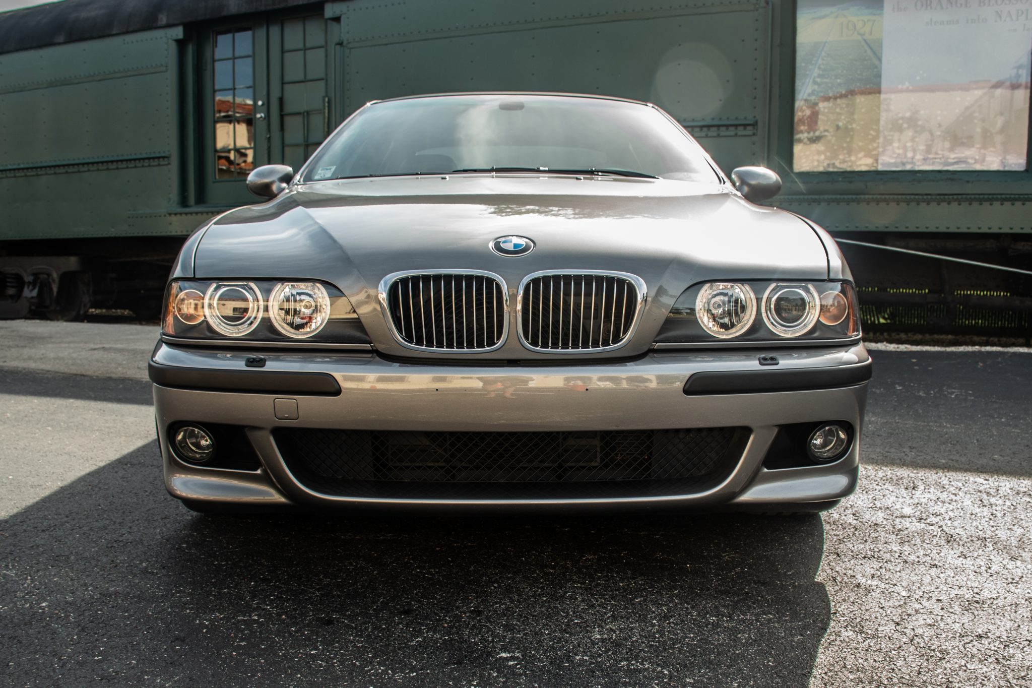 2003 BMW E39 M5 