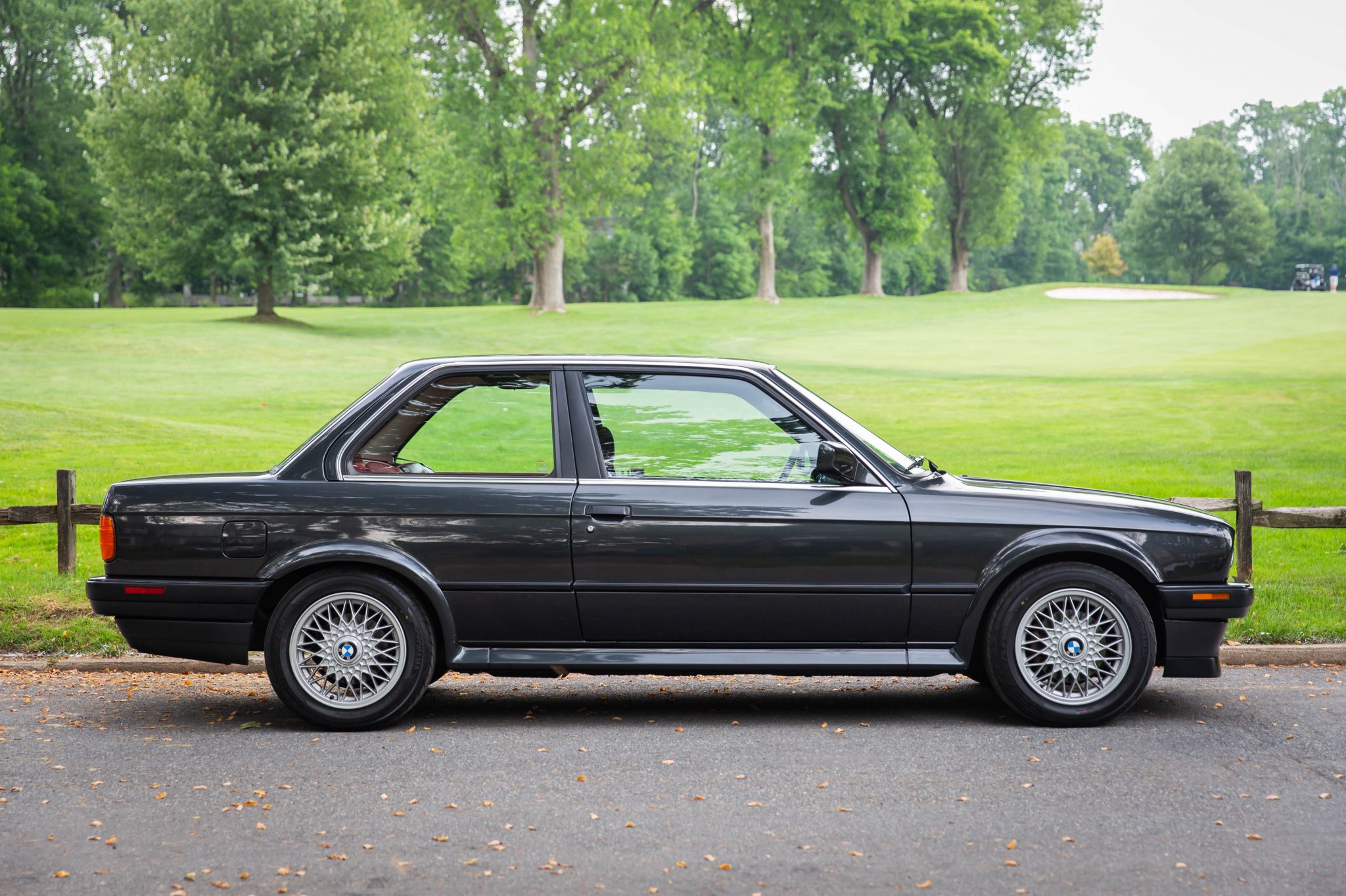1991 BMW E30 3-Series Coupe 