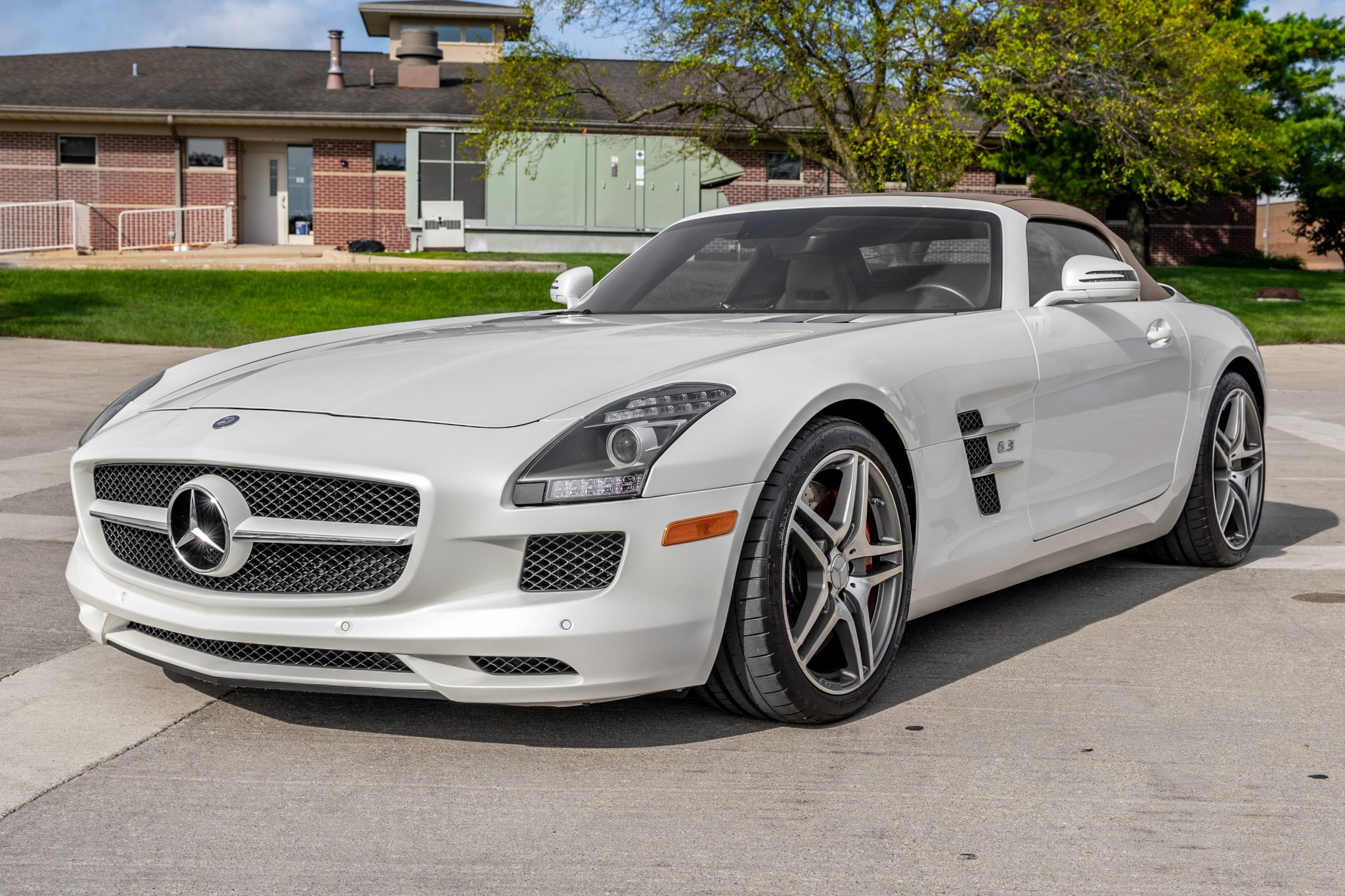 2012 Mercedes-Benz SLS AMG 