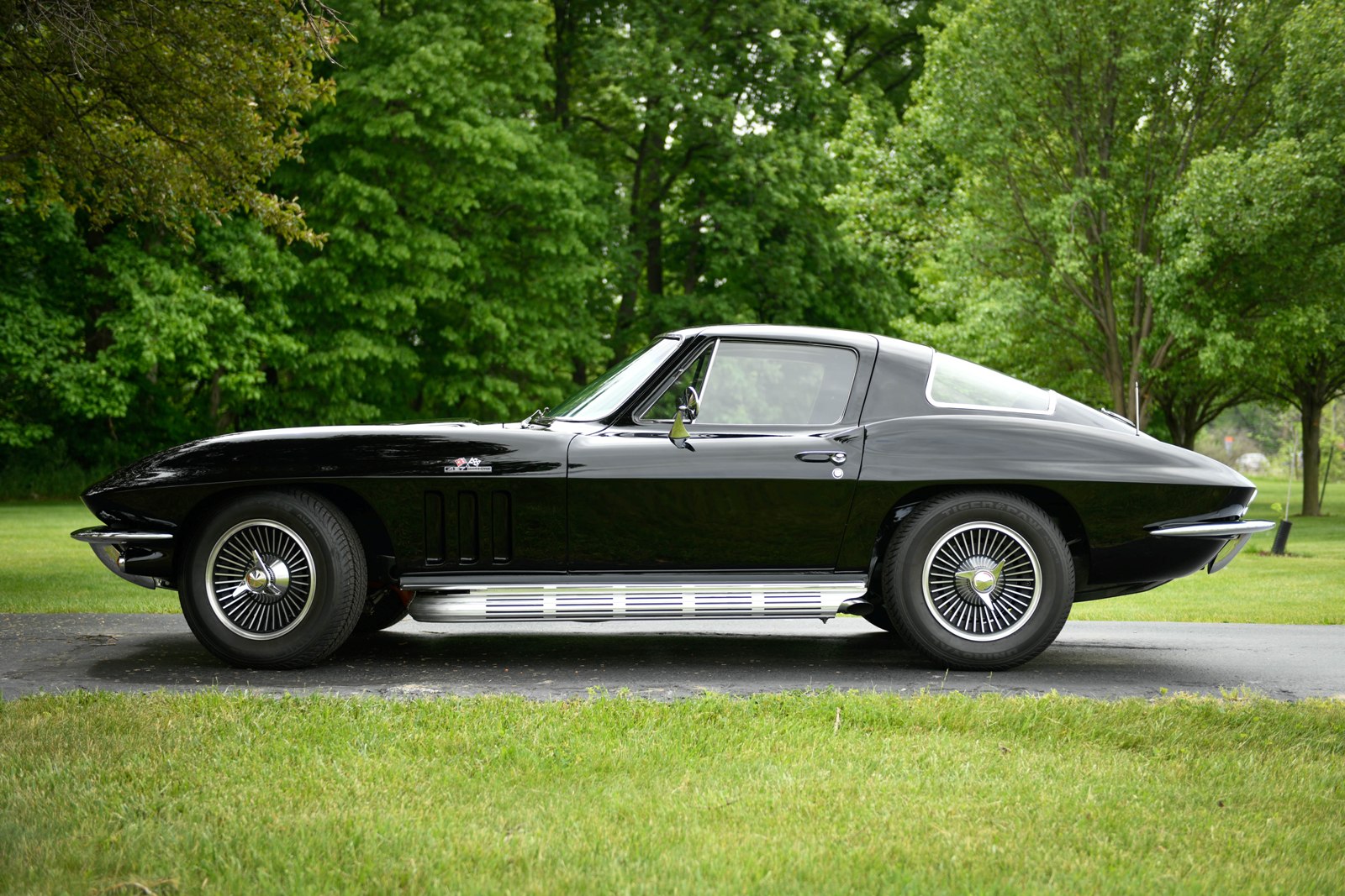 1966 Chevrolet Corvette C2 