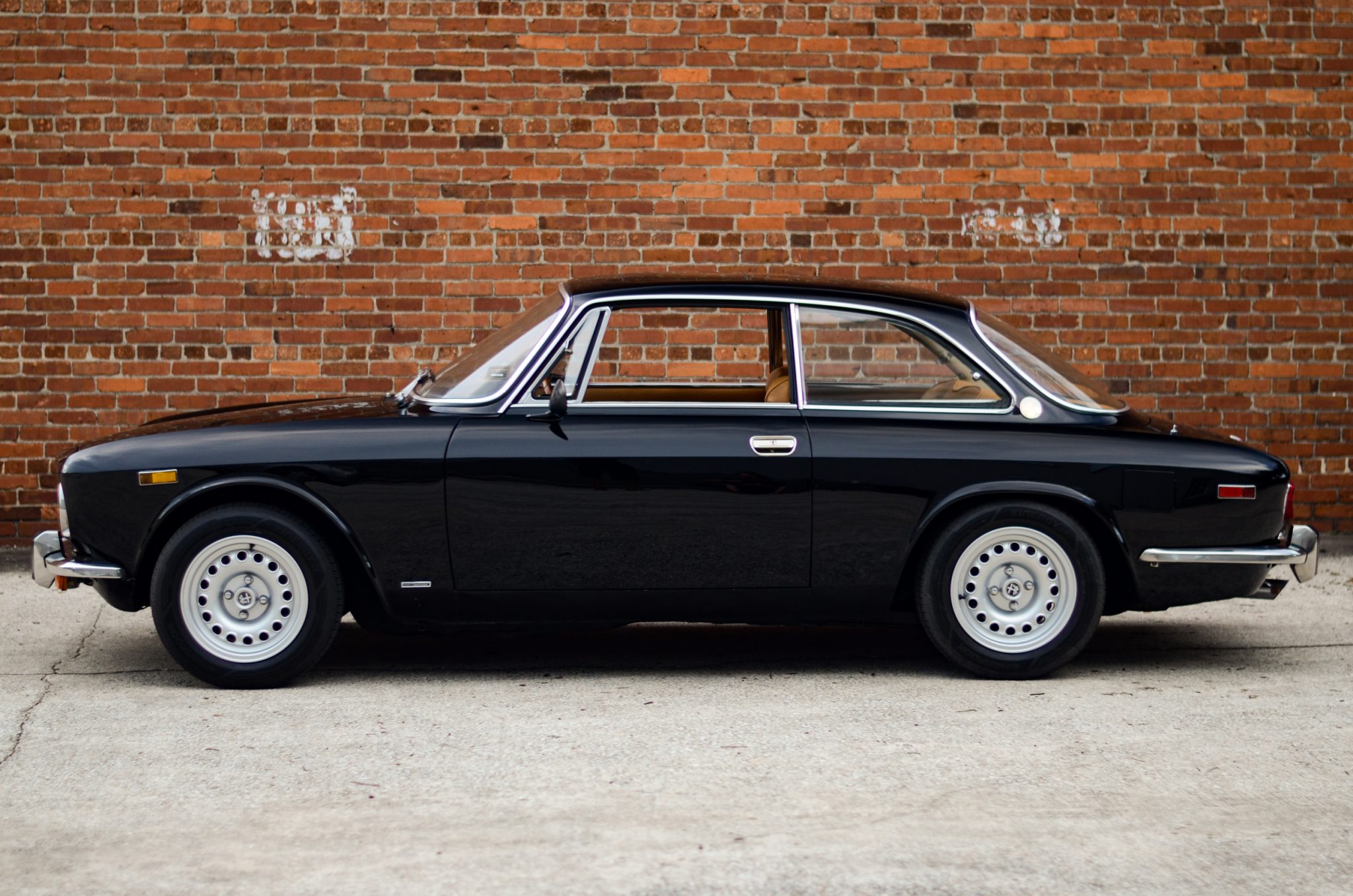 1971 Alfa Romeo 105/115 Series Coupe 