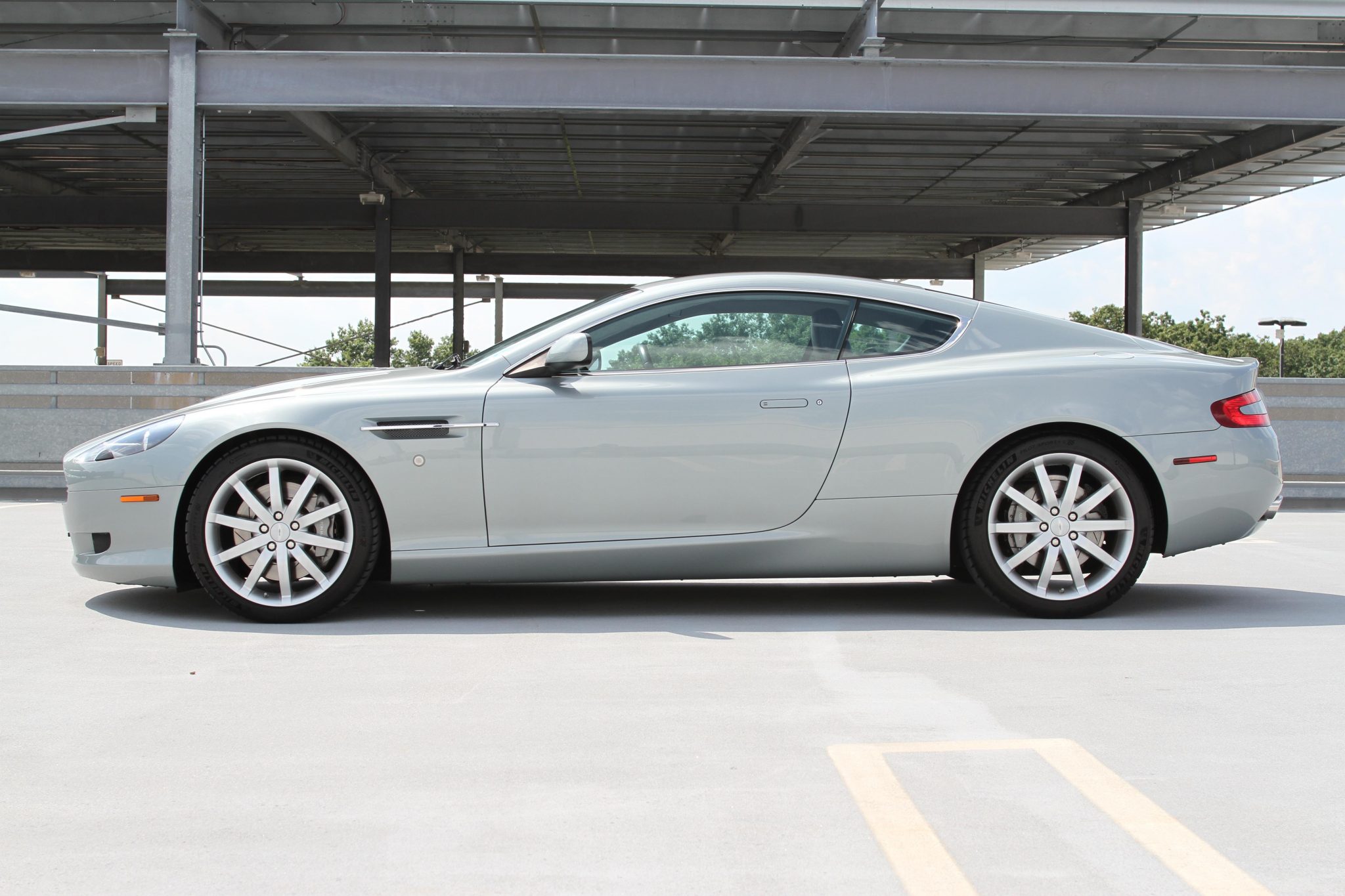 2005 Aston Martin DB9 