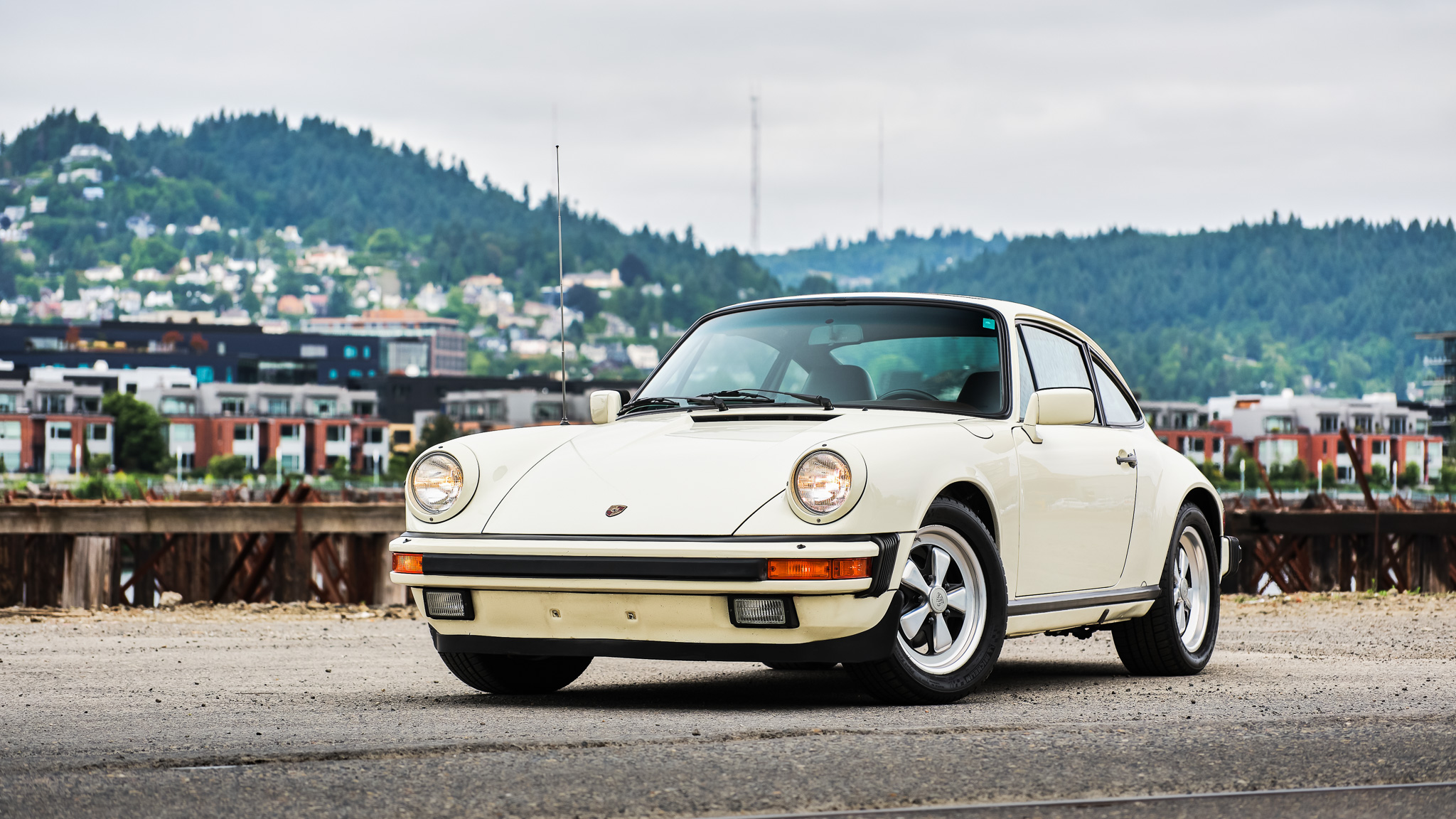 1984 Porsche 911 Carrera 3.2 