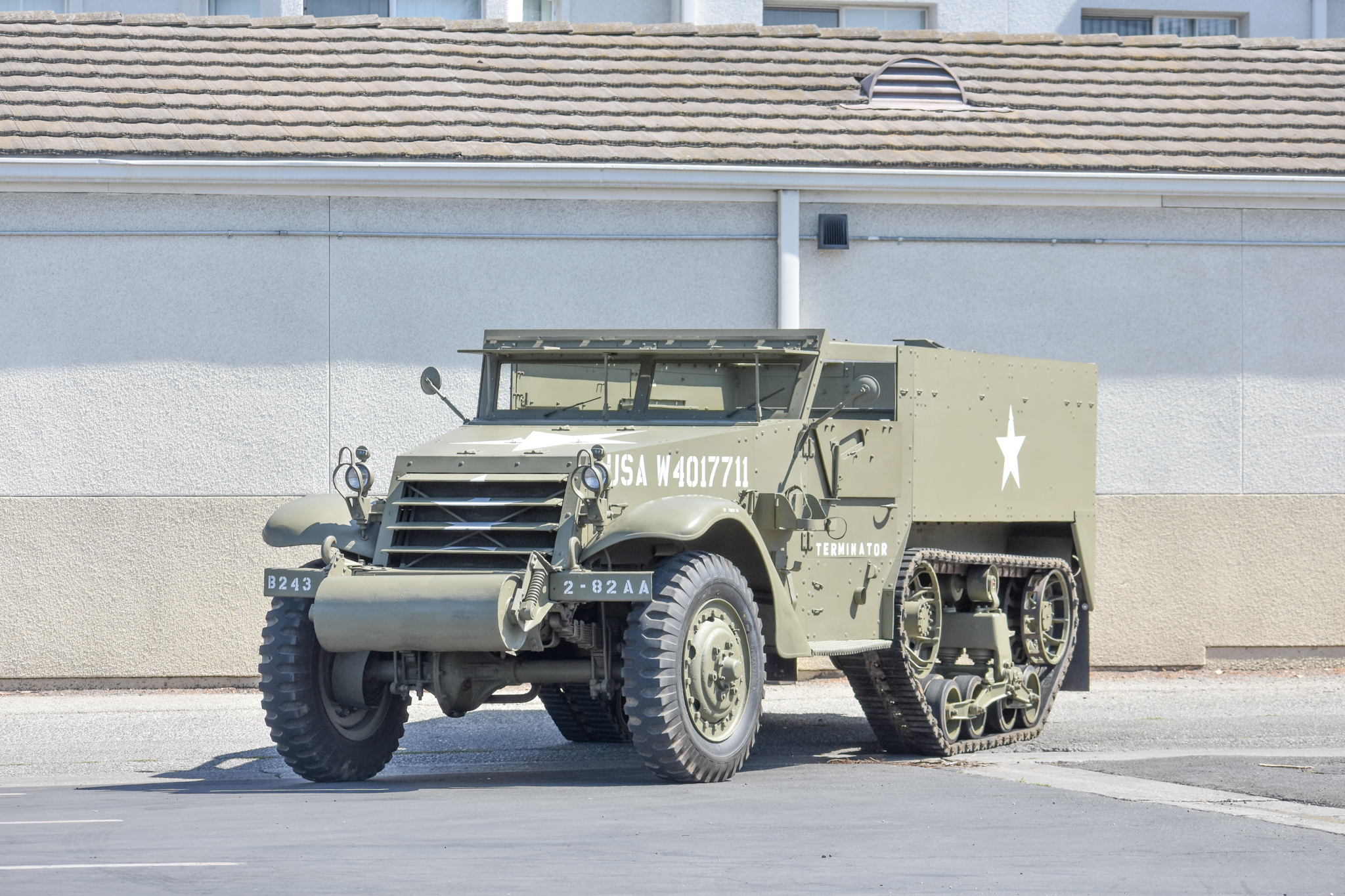 1942 Autocar M16A1 MGMC Half-Track 