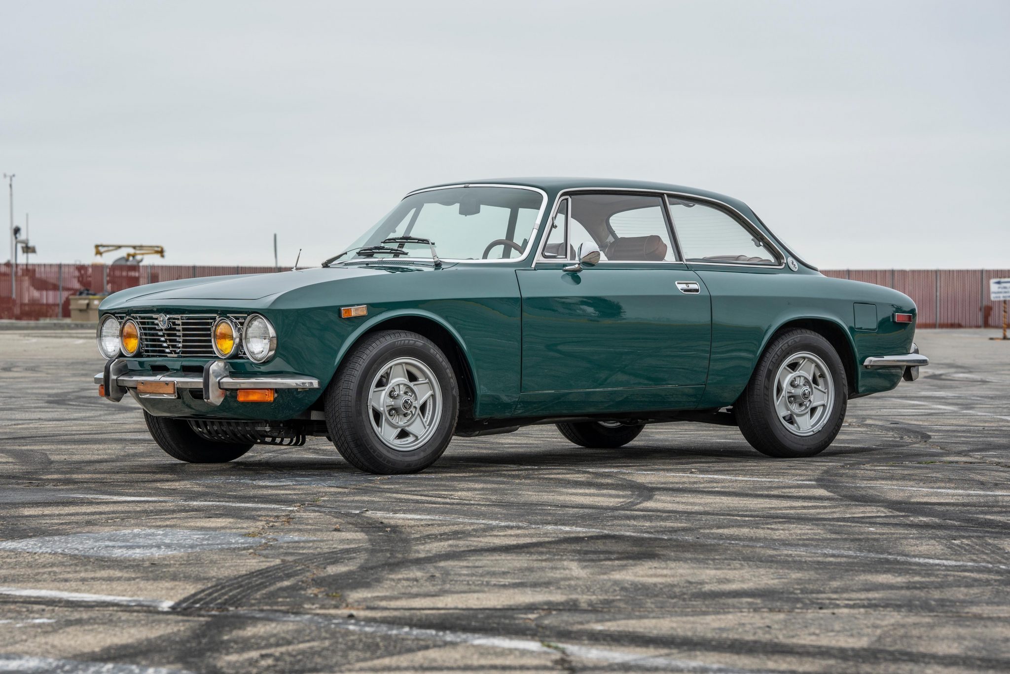 1974 Alfa Romeo 105/115 Series Coupe 