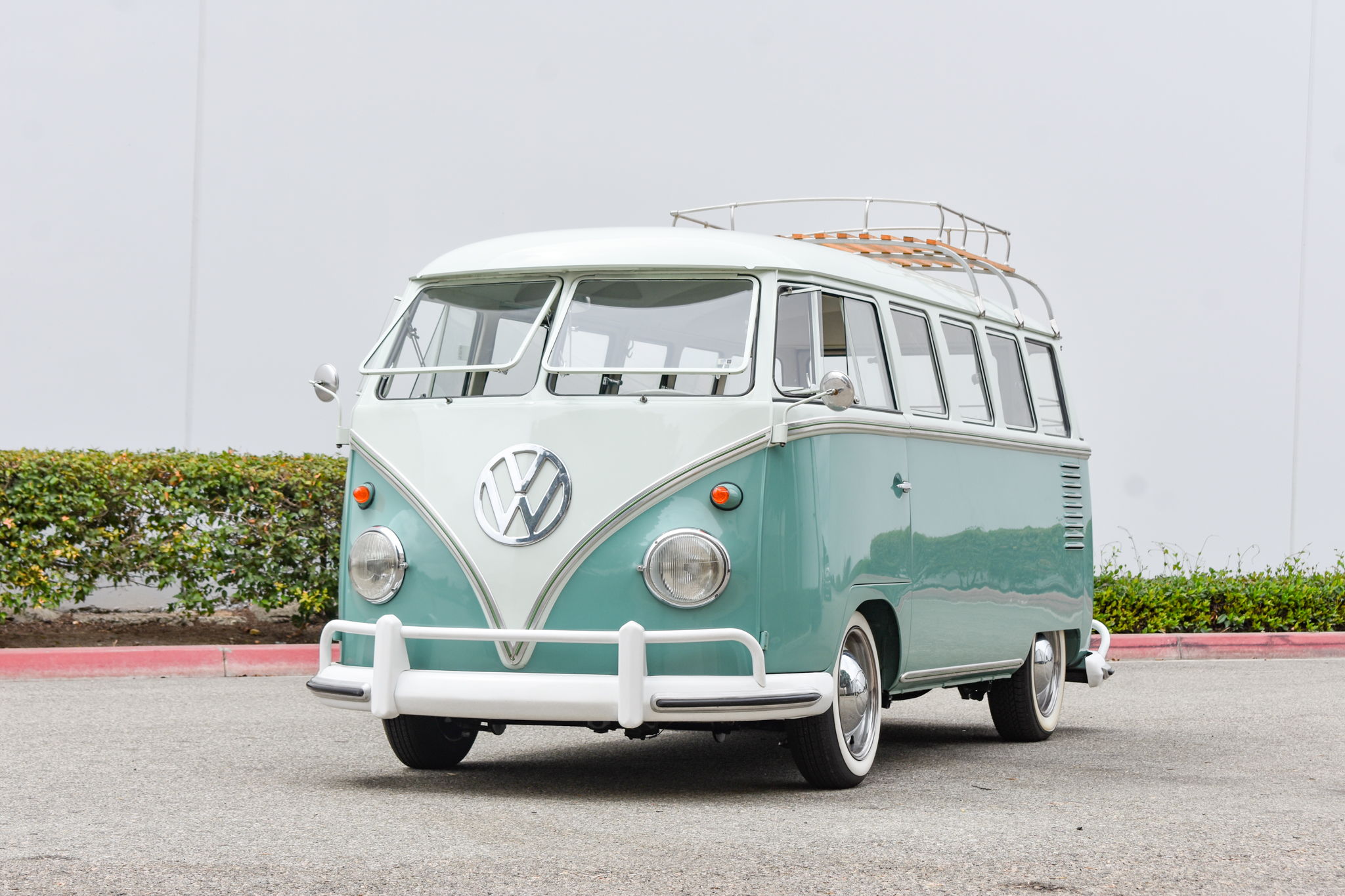 1961 Volkswagen Split-Window Bus 