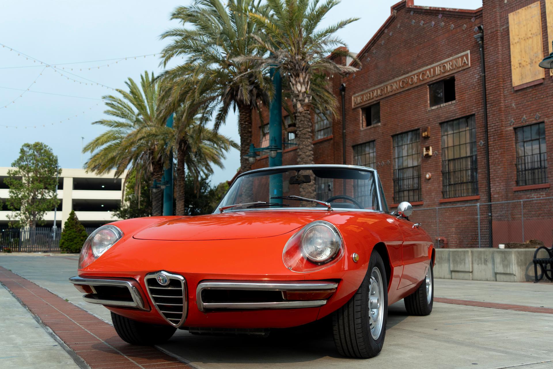 1969 Alfa Romeo 105/115 Spider Series 1 