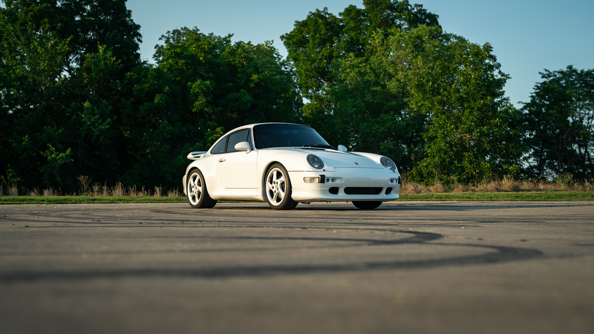 1997 Porsche 993 911 (Non-Turbo/GT2) 