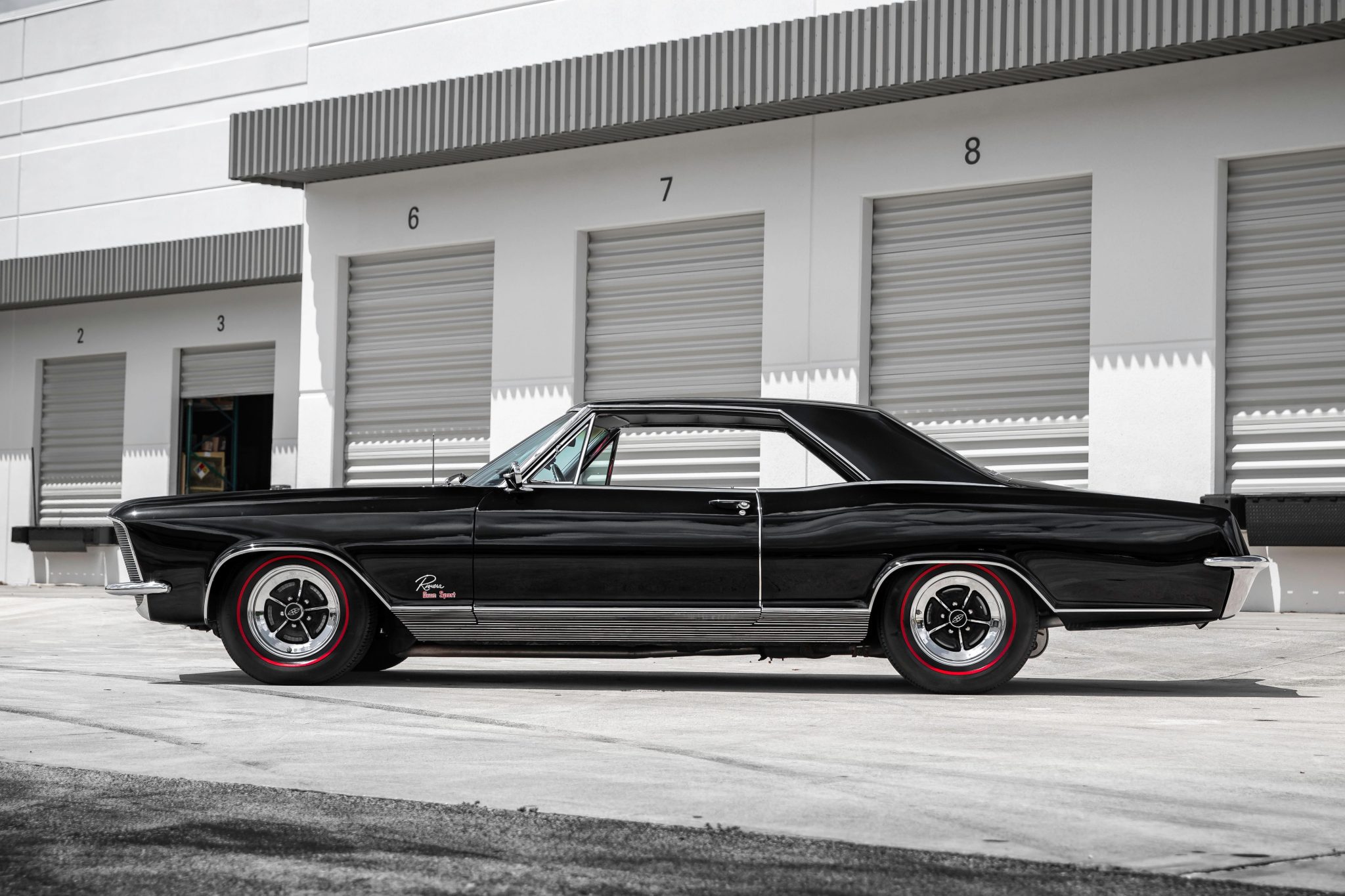 1965 Buick Riviera 