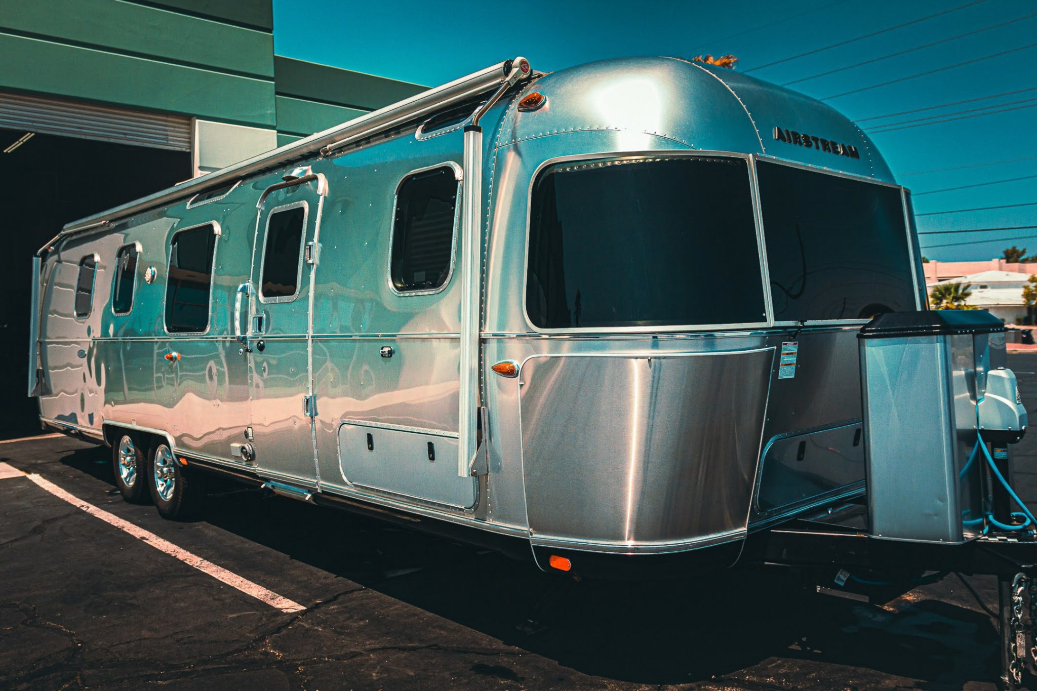 2019 Parts and Automobilia – Trailers 