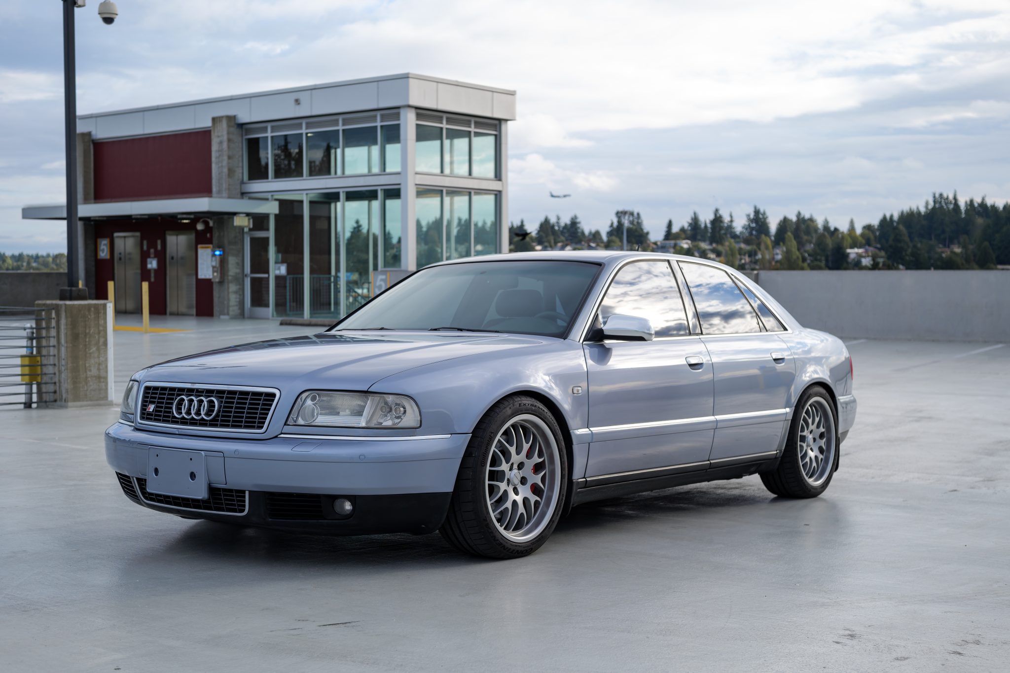 2003 Audi S8 