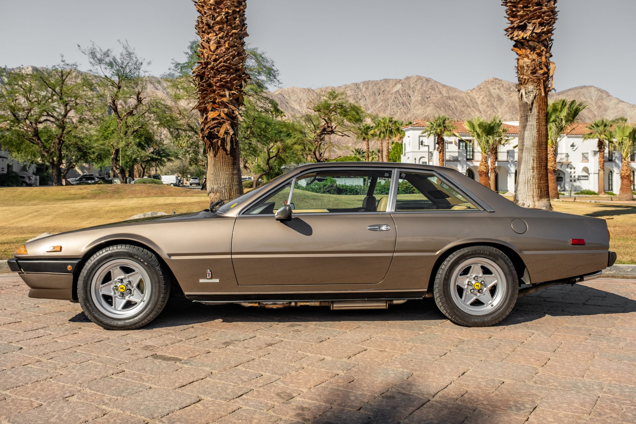 1984 Ferrari 365 GT4 2+2/400/400i/412 