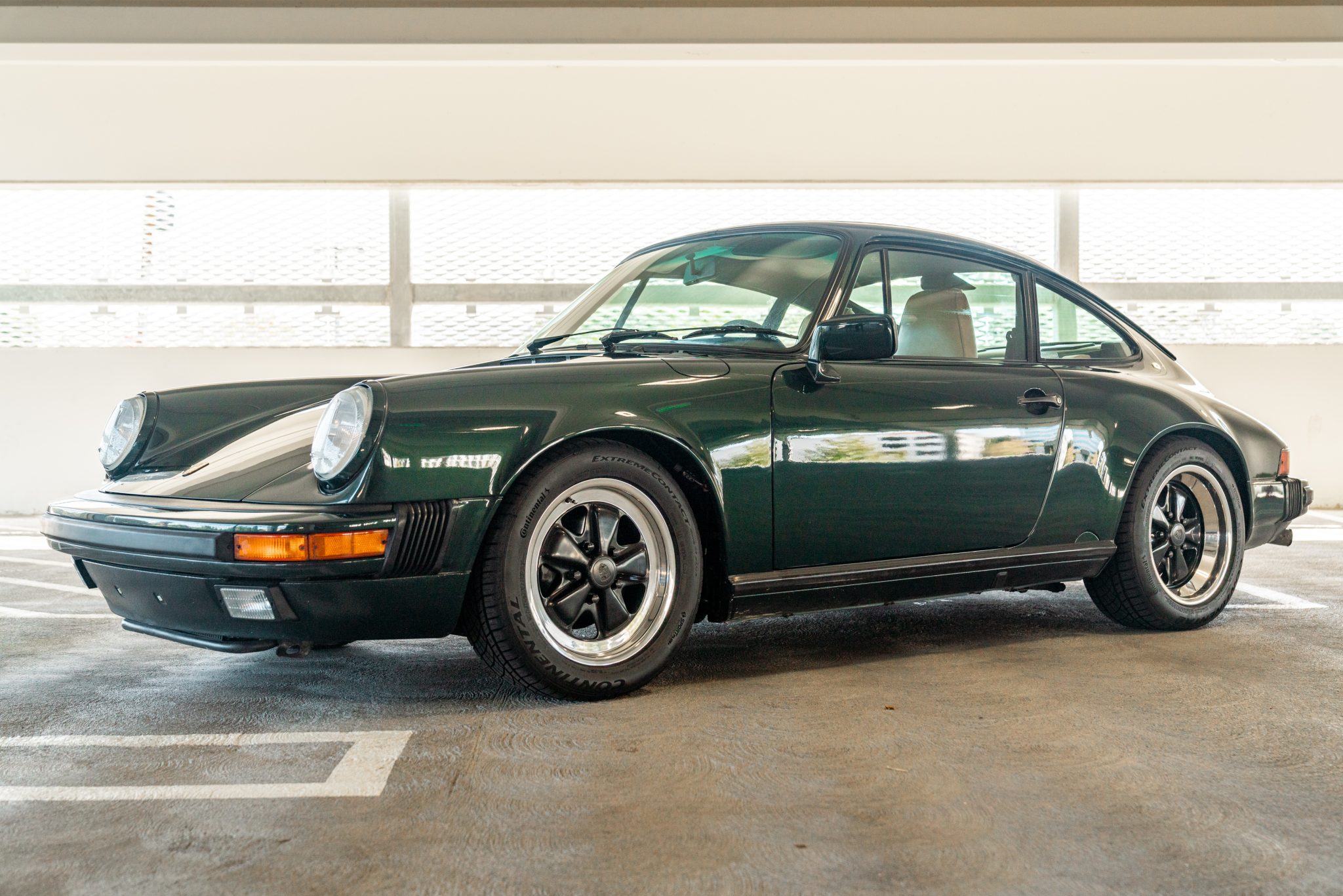 1989 Porsche 911 Carrera 3.2 