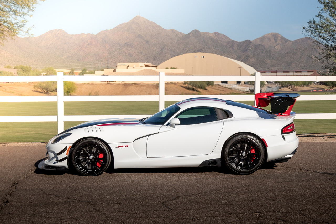 2017 Dodge Viper (2013-2017) 