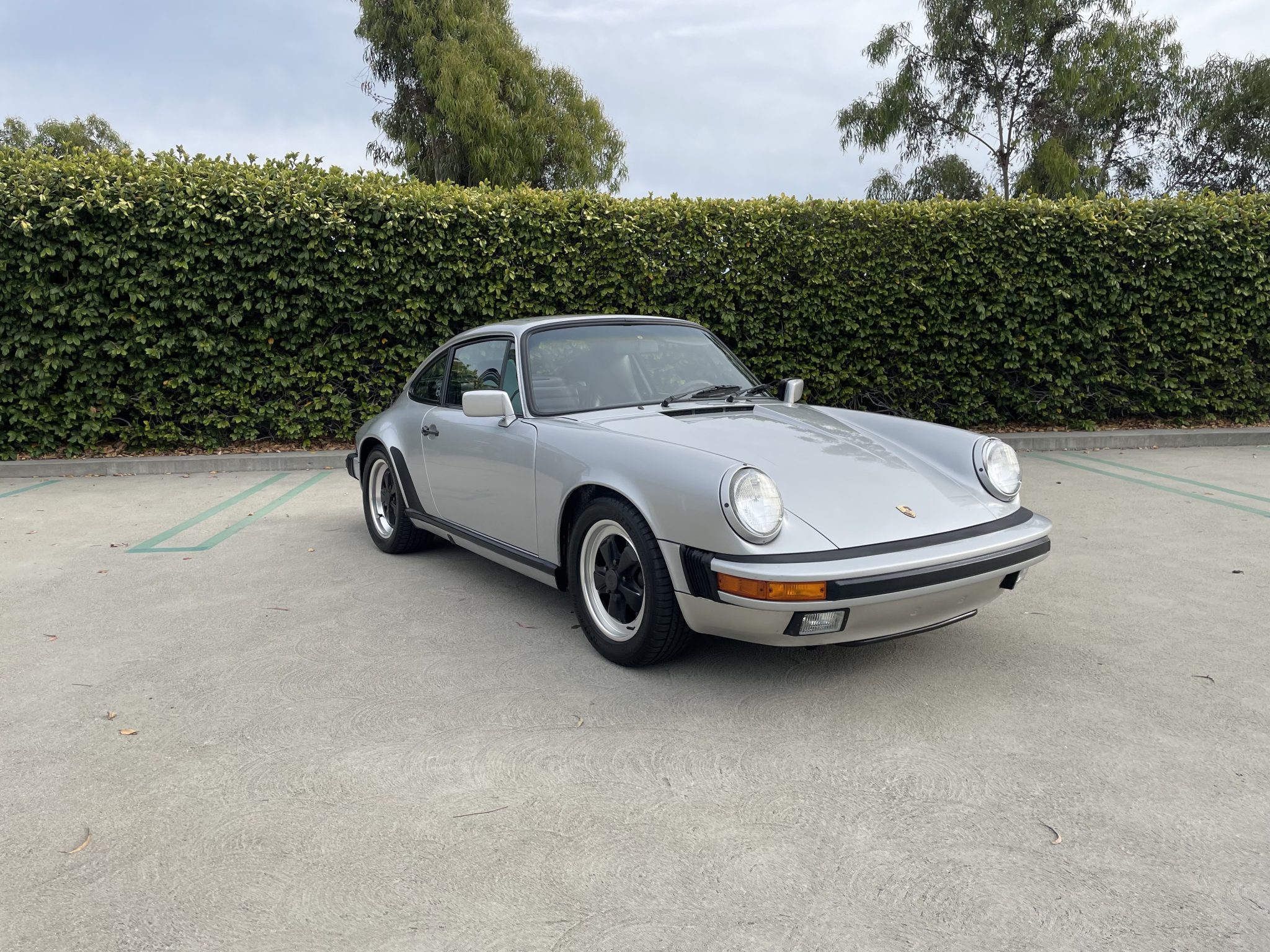 1988 Porsche 911 Carrera 3.2 