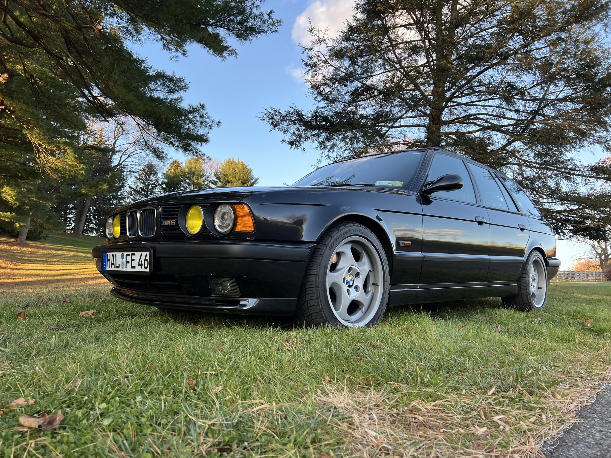 1992 BMW E34 M5 