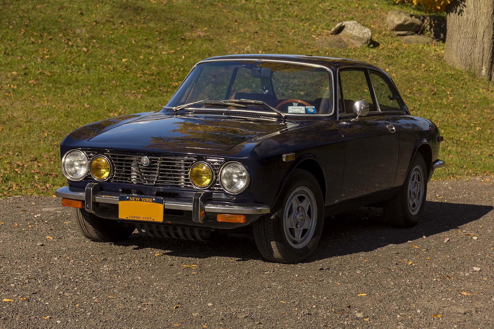 1972 Alfa Romeo 105/115 Series Coupe 