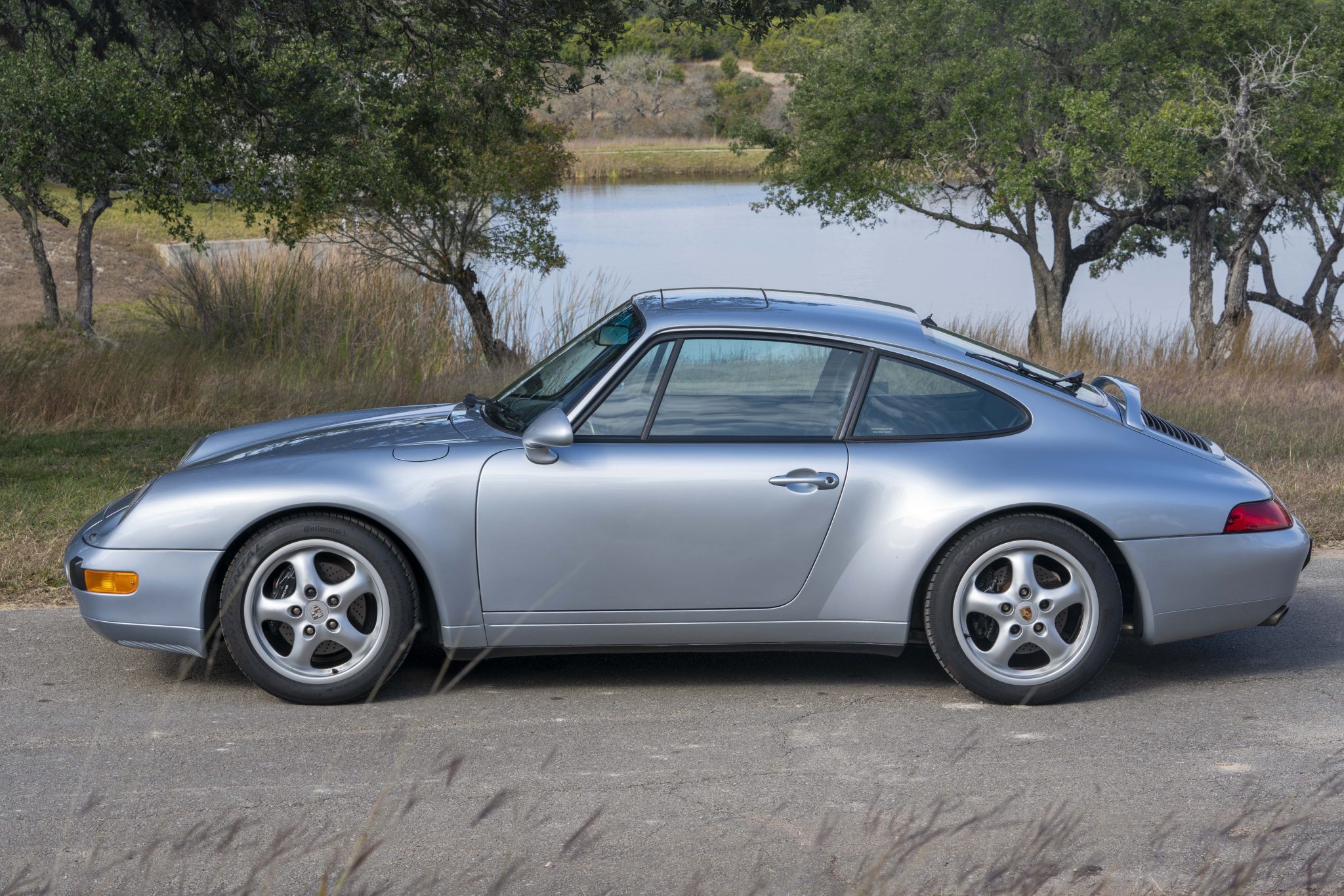 1995 Porsche 993 911 (Non-Turbo/GT2) 