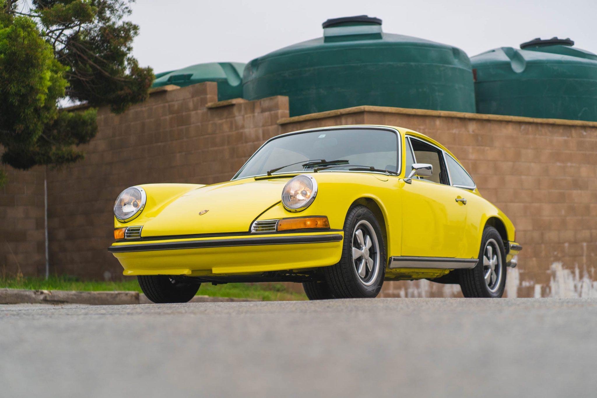 1972 Porsche LWB 911T (1969-1973) 