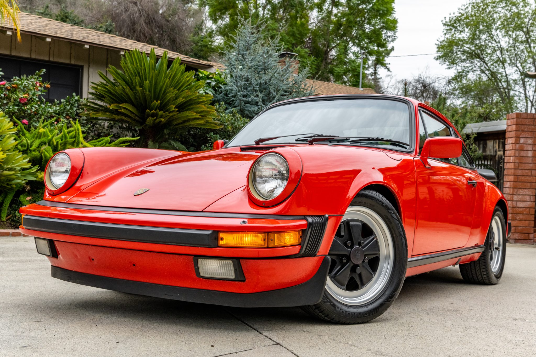 1985 Porsche 911 Carrera 3.2 