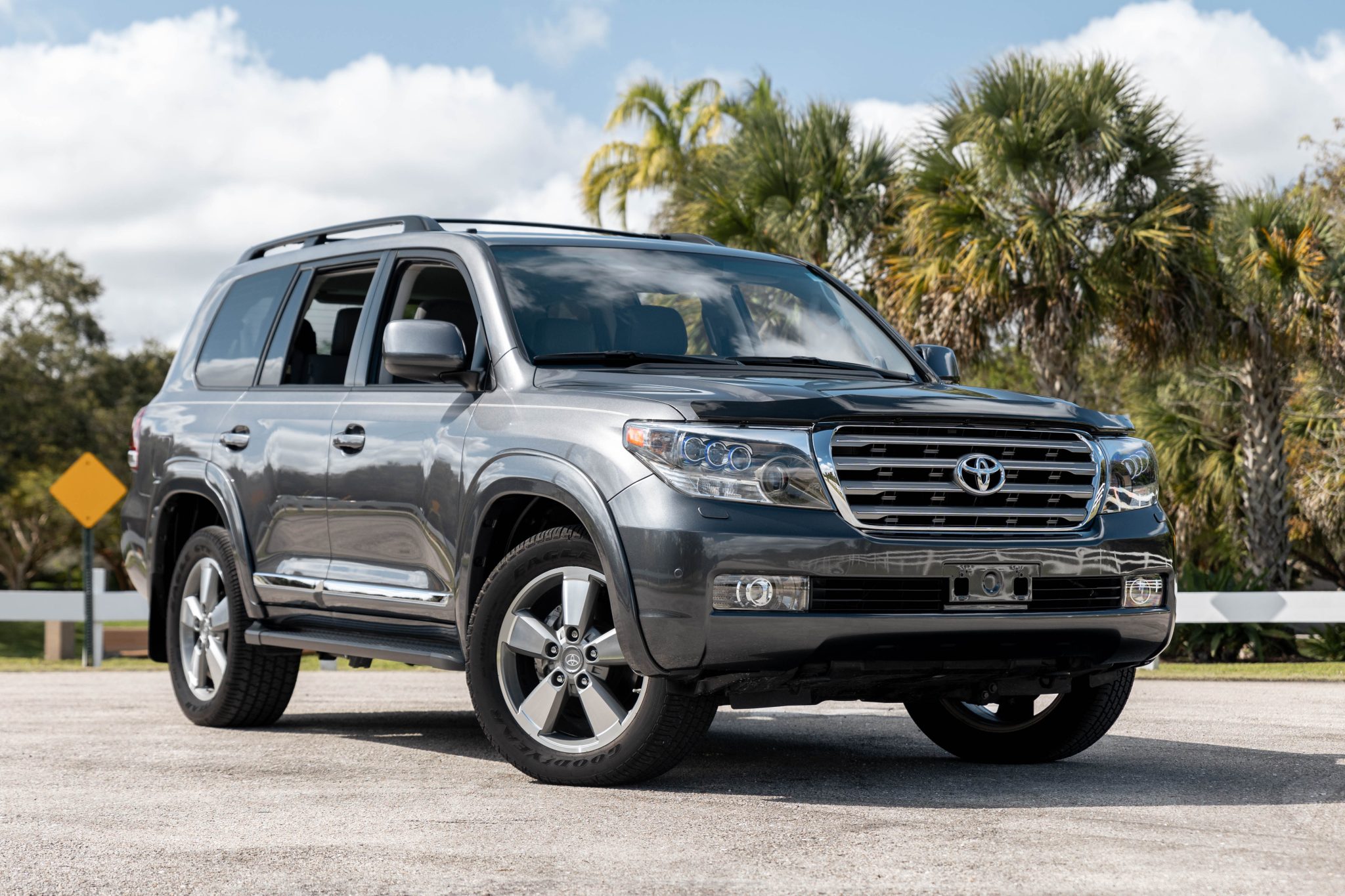 2008 Toyota Land Cruiser 200-Series 